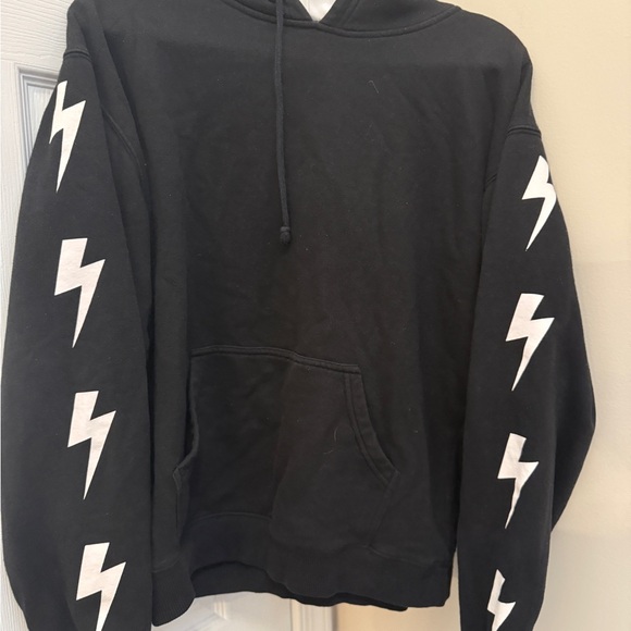 Starfit Black Hoodie with White Lightning Bolt Design - Picture 1 of 3